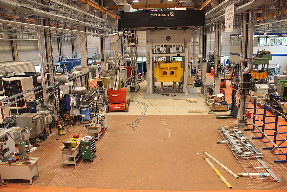 Montage der Kopfteilabdeckung